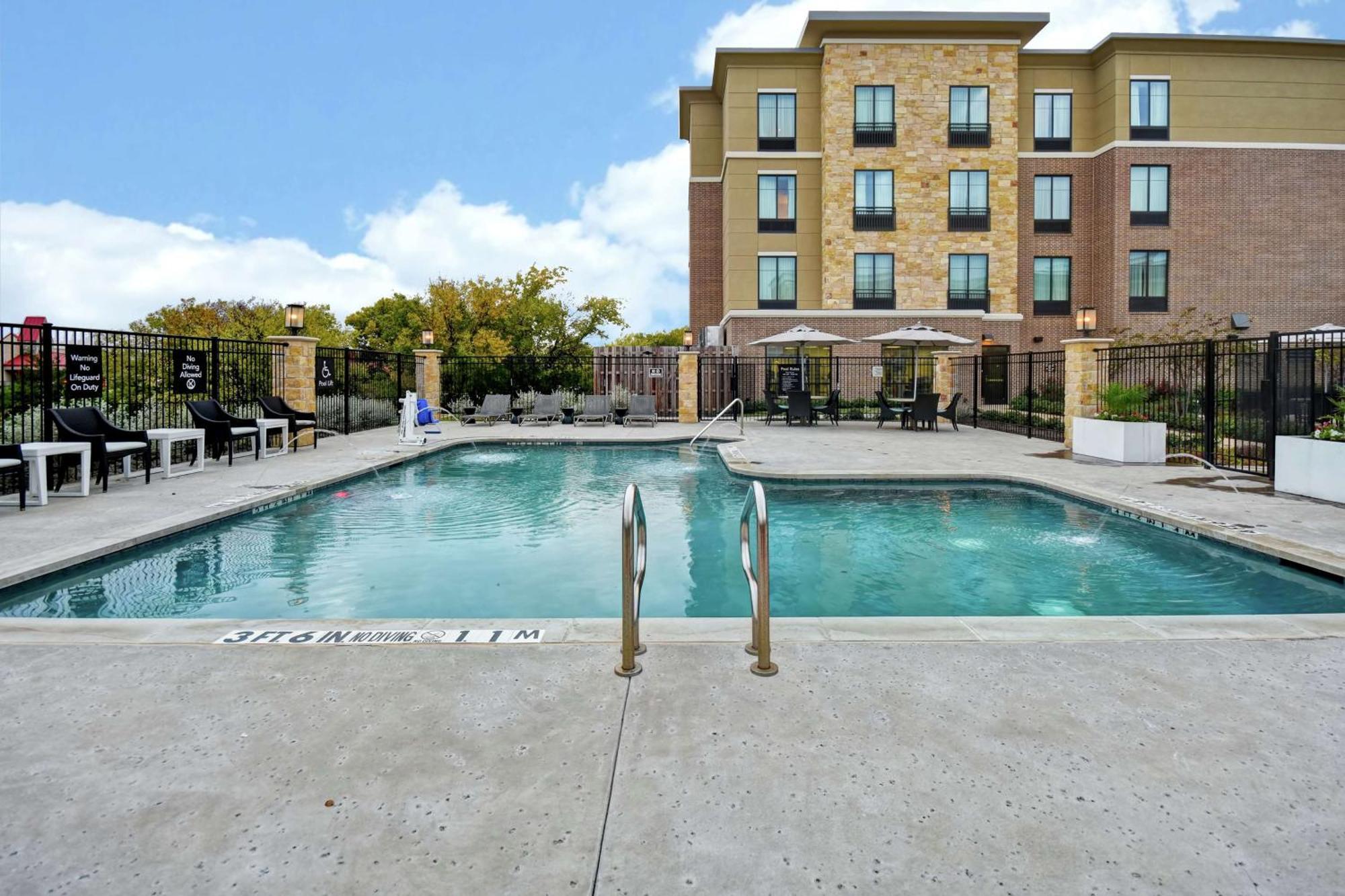 Homewood Suites By Hilton Dallas Arlington South Exterior foto